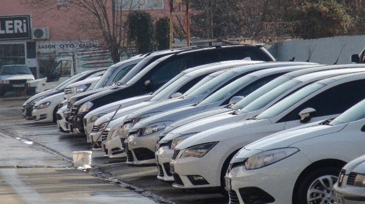 Dövizdeki Yükseliş İkinci El Otomobil Piyasasını da Vurdu
