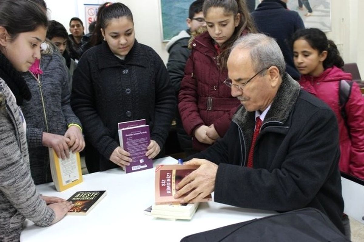 Doç. Dr. Halit Ertuğrul Hacıbektaşlı Öğrencilerle Buluştu