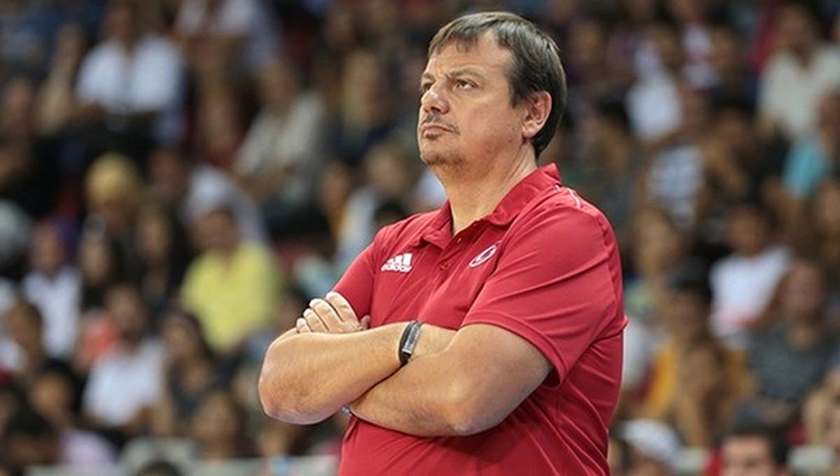 Ergin Ataman\'dan Hidayet Türkoğlu\'na Tepki