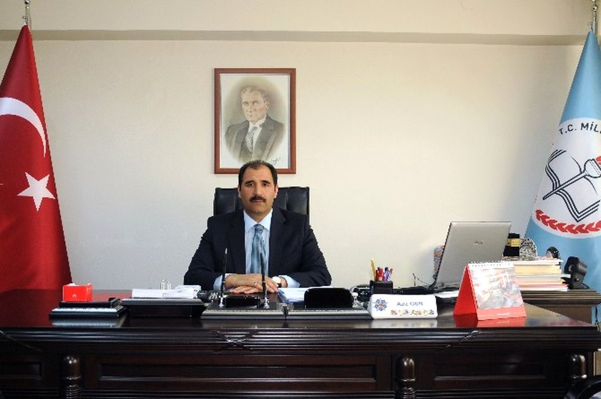 Erzincan İl Milli Eğitim Müdürü Aziz Gün\'den Karne Mesajı