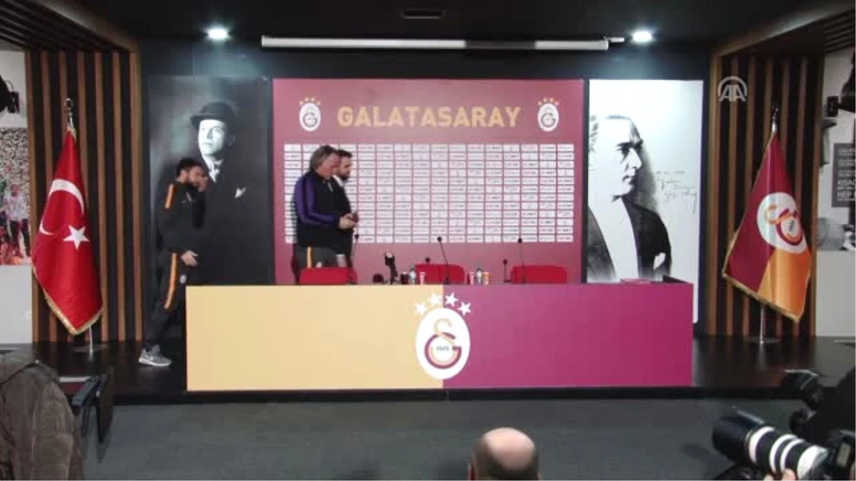 Galatasaray Teknik Direktörü Riekerink: "Karabük\'te Zor Bir Maç Bizi Bekliyor"
