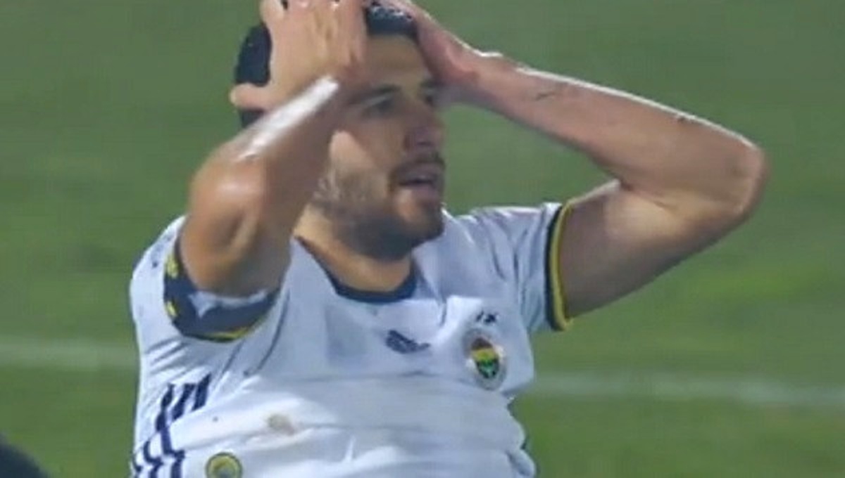 Gençlerbirliği - Fenerbahçe İsmail Köybaşı Kırmızı Kart Gördü, Advocaat Çılgına Döndü