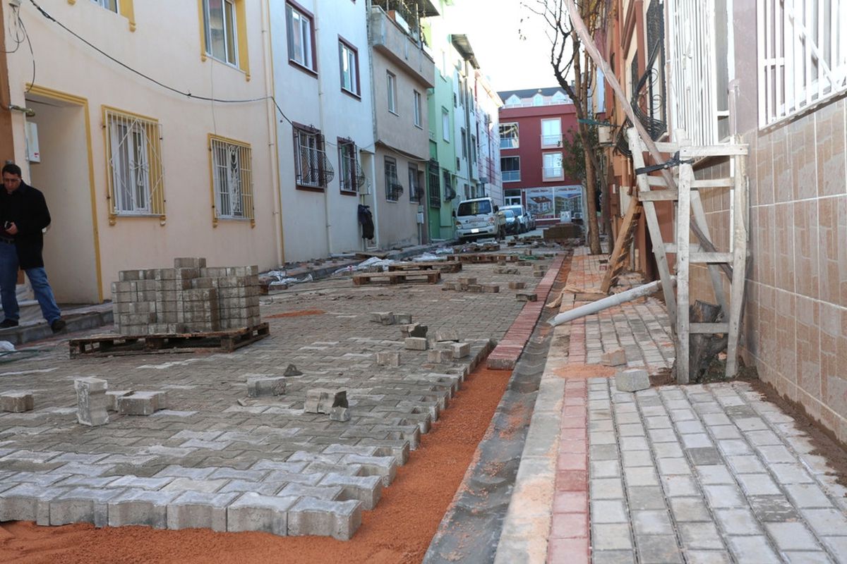 Gürsu\'da Üstyapı Çalışmaları Hızla Devam Ediyor