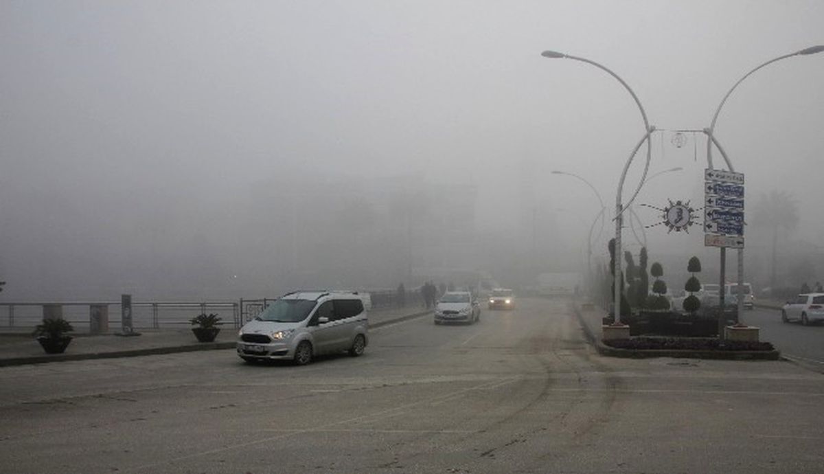 Hatay\'da Hava Trafiğine Sis Engeli