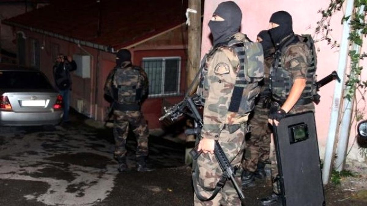 İstanbul\'da Terör Operasyonu