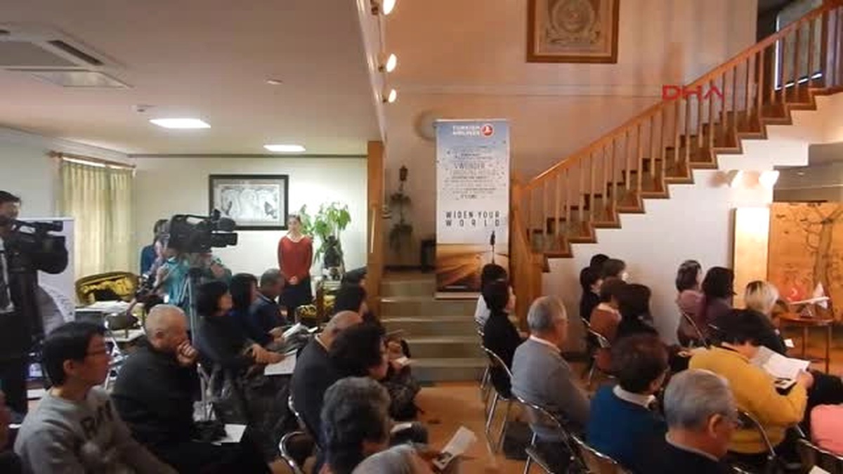 Japon Gelinden Ertuğrul Şehitleri Konseri