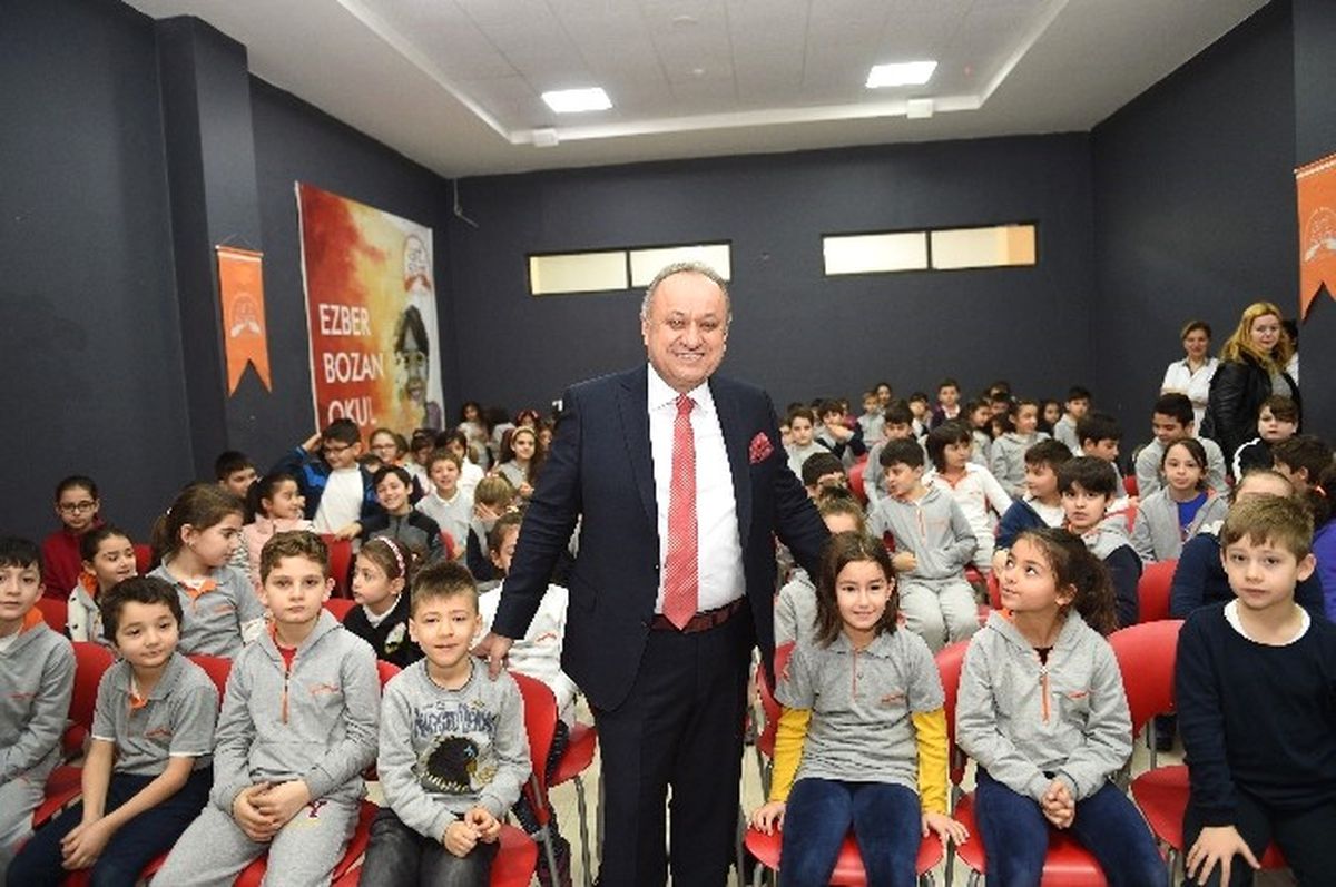 Kastamonu Belediyesi, Artsam Koleji\'nde Hayvan Hakları Semineri Düzenledi