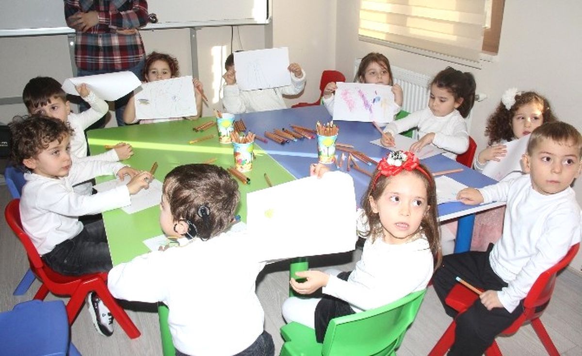 Kaynaşarak İşittiler