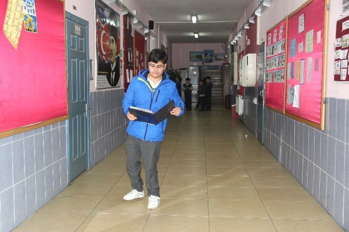 Başarı Yolunda \'Engelsiz\' Adımlar