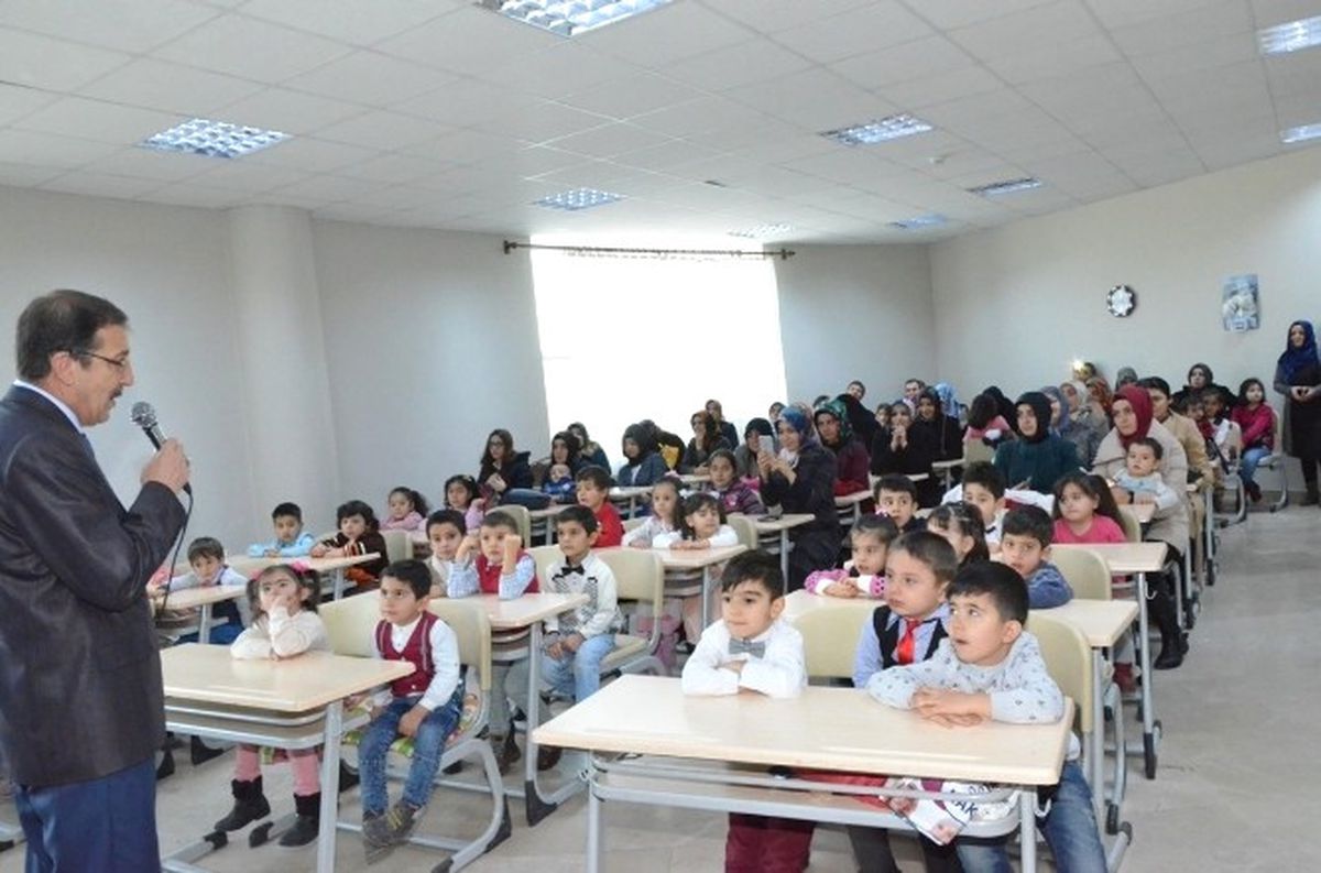 Palandöken Kreşinde İlk Karne Heyecanı Yaşandı