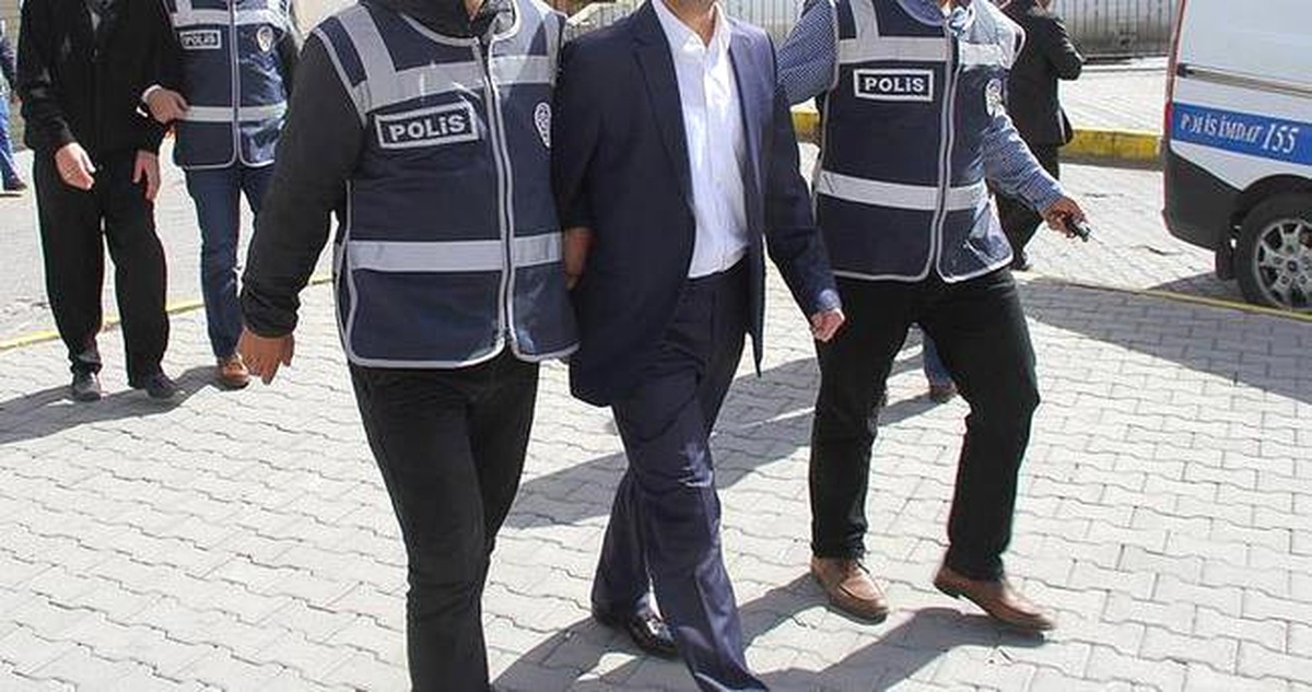 Sakarya Merkezli 7 İlde Avukatlara Yönelik Fetö Operasyonu