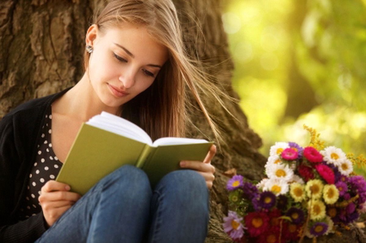 Sandıklı\'da Bayanlar Daha Çok Kitap Okuyor