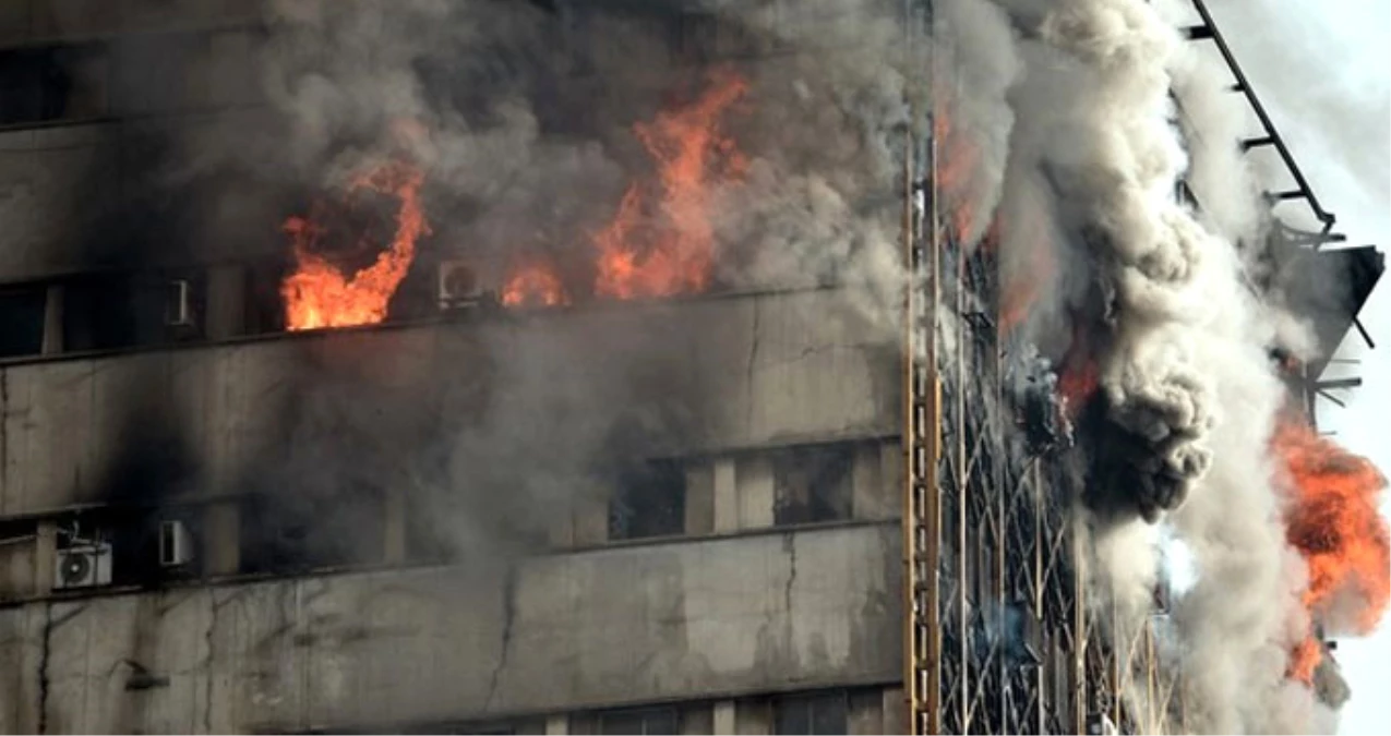 İran\'da 17 Katlı Bina Canlı Yayında Çöktü: 30 İtfaiyeci Hayatını Kaybetti