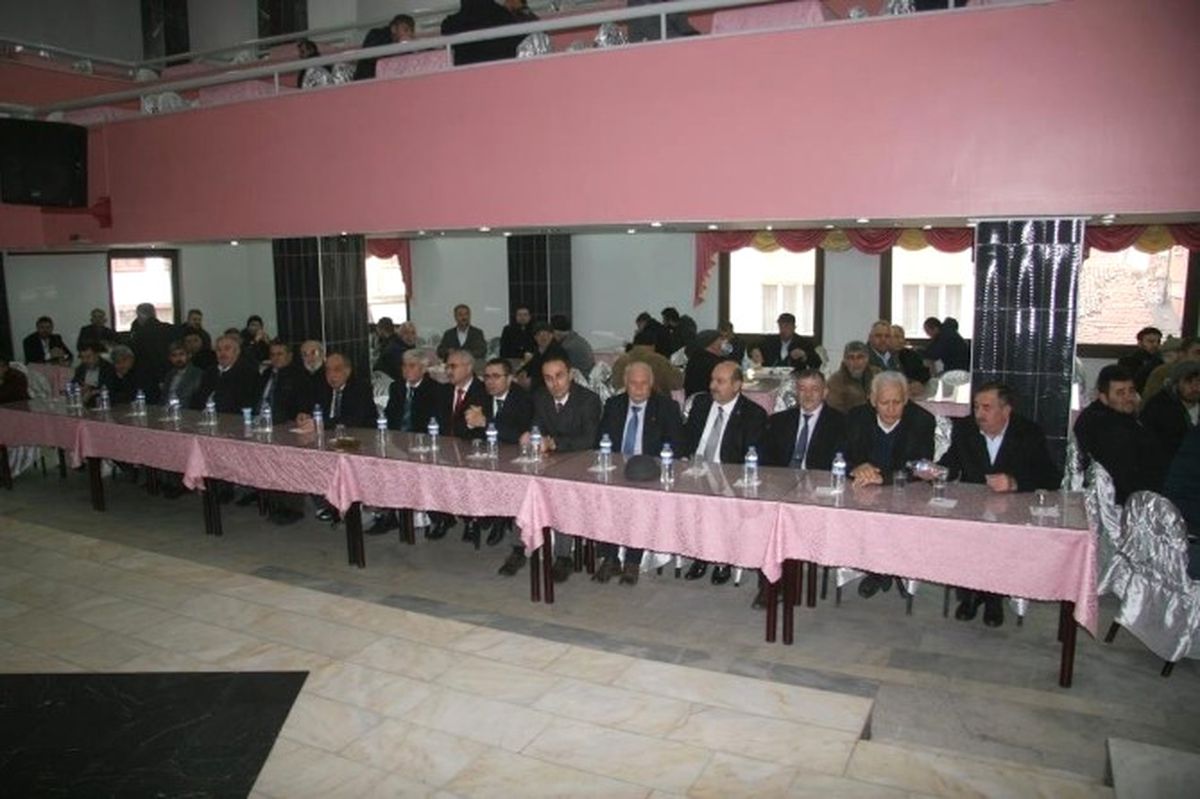 Afyonkarahisar\'da, Esnaflar Başkan Birliktir\'e Yeniden Yetki Verdi