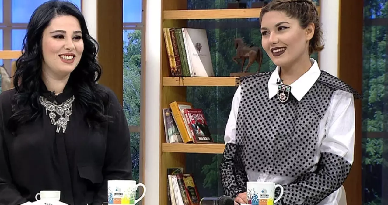 Bahar Candan, Babasından Özür Dileyip Çıplak Sesle Şarkı Söyledi