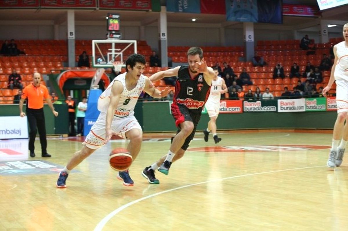 Banvit İlk Devreyi Yeşilgiresun Belediyespor Maçı ile Kapatıyor
