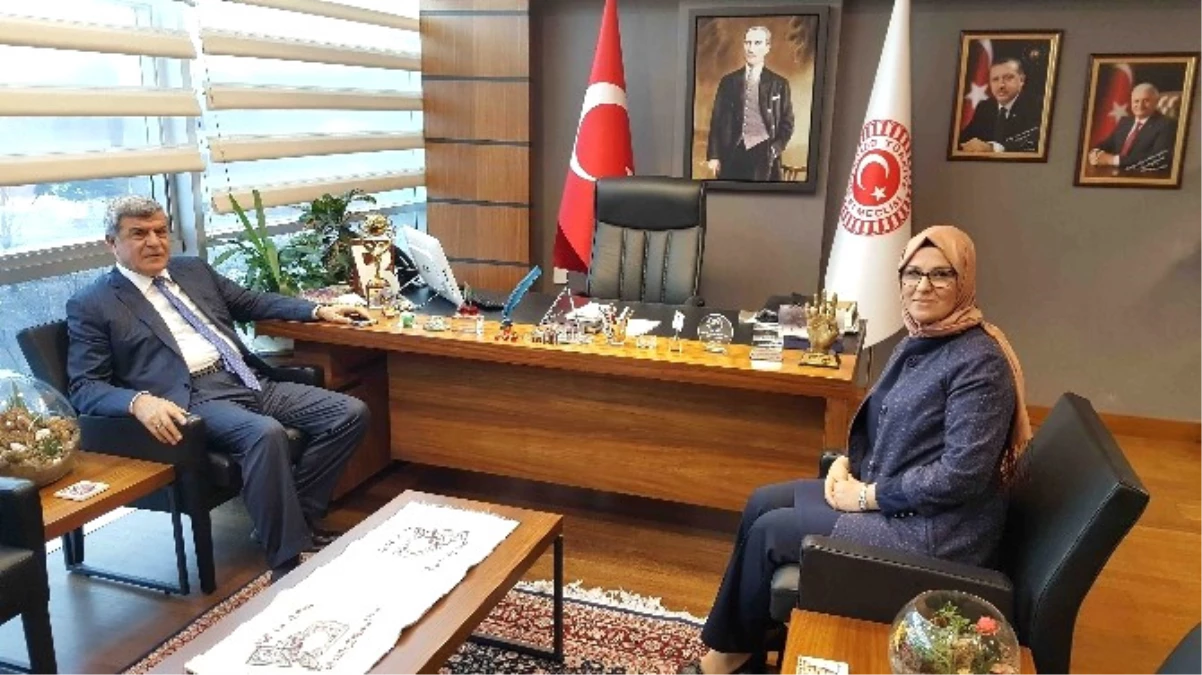 Başkan Karaosmanoğlu, Ankara\'da Temaslarda Bulundu