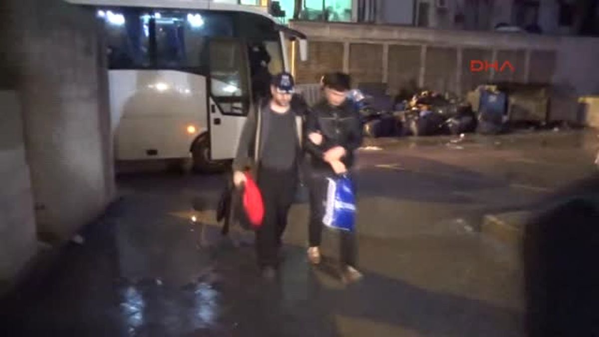 Bursa\'da Bylock Kullanan 11 Asker Adliyeye Sevkedildi