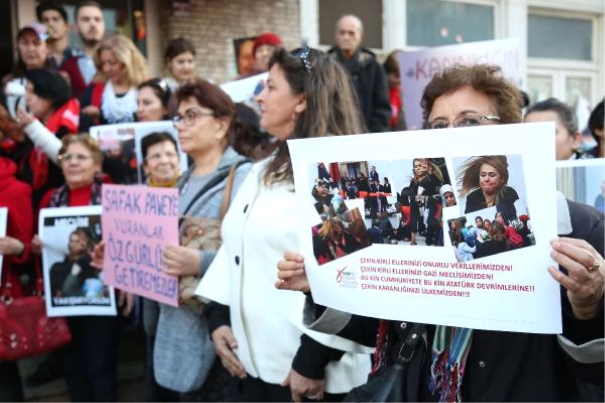 CHP\'li Kadınlardan Meclis\'teki Kavgalara İlginç Protesto