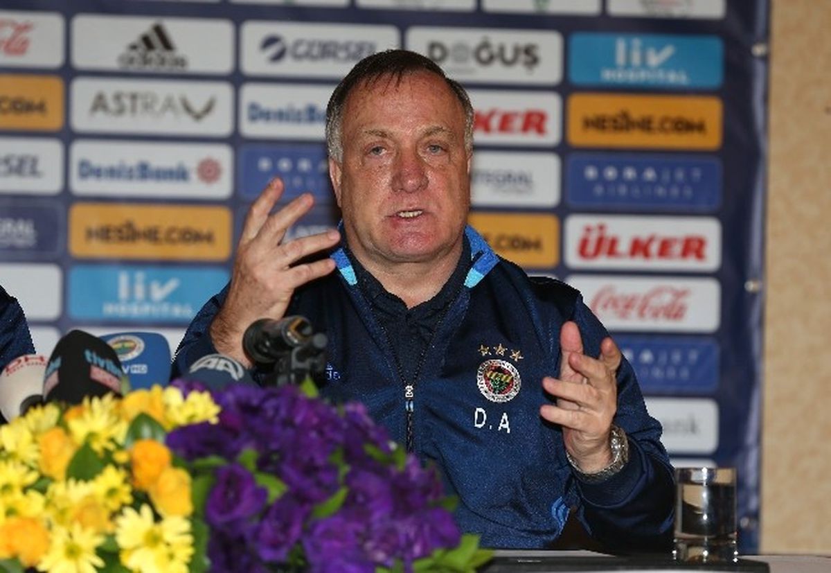 Dick Advocaat: "Bu Kadroyla Şampiyon Olabileceğimize İnanıyorum"