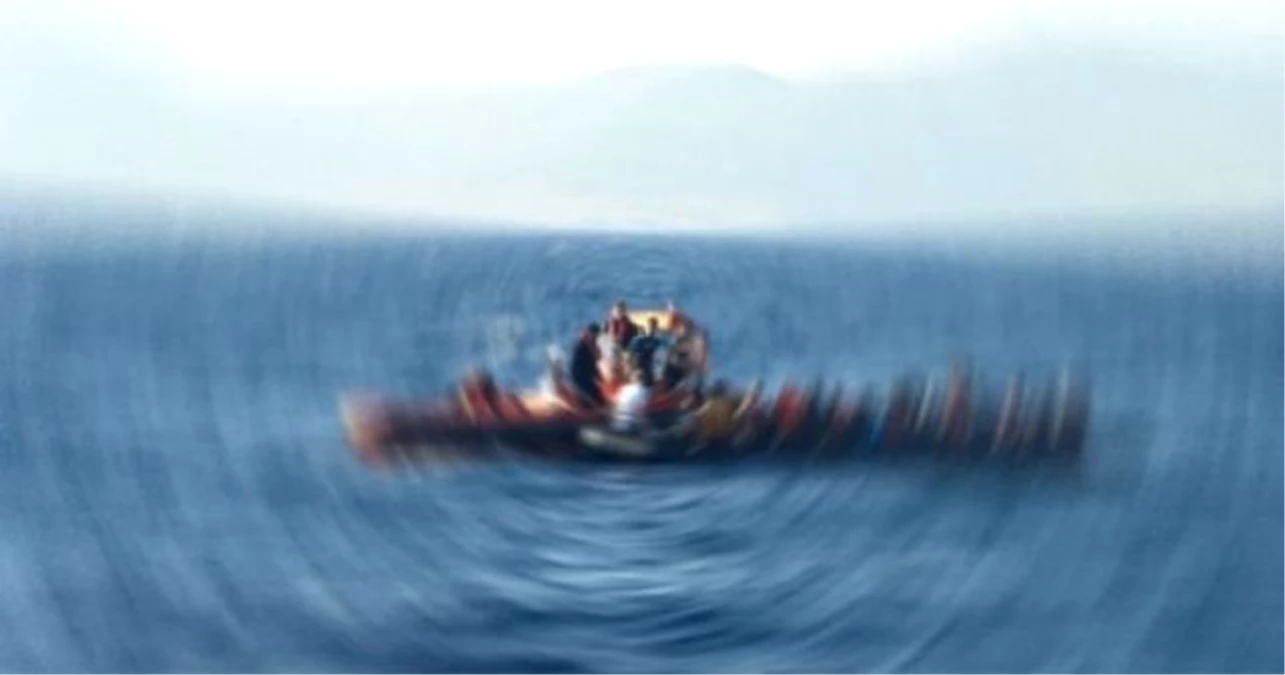 Didim\'de Göçmenleri Taşıyan Teknenin Alabora Olması