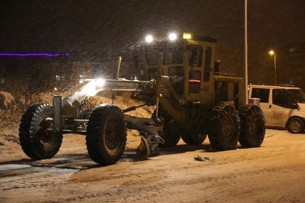 Edirne\'de Tuzlama Çalışmaları Gece Boyunca Devam Etti