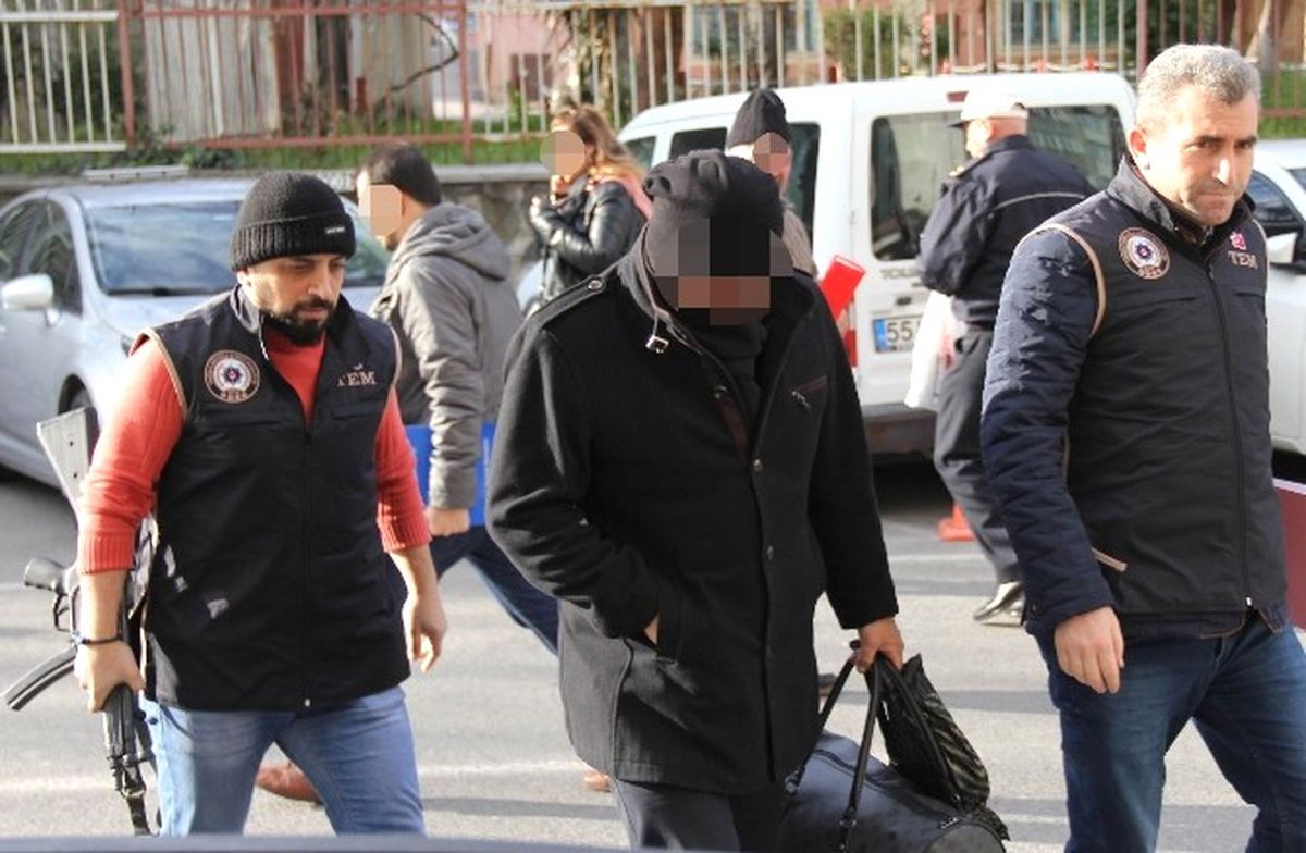 Fetö\'nün Polis Yapılanmasından 8 Kişi Adliyeye Sevk Edildi