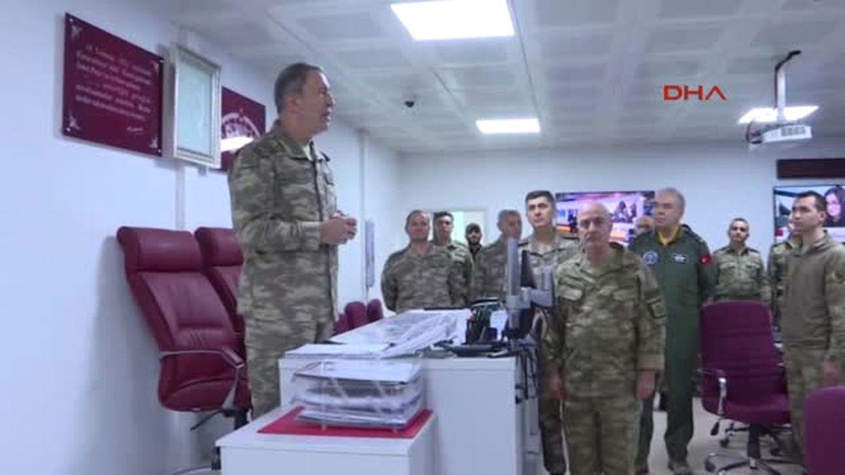 Gaziantep Genelkurmay Başkanı Akar, Sınır Hattında