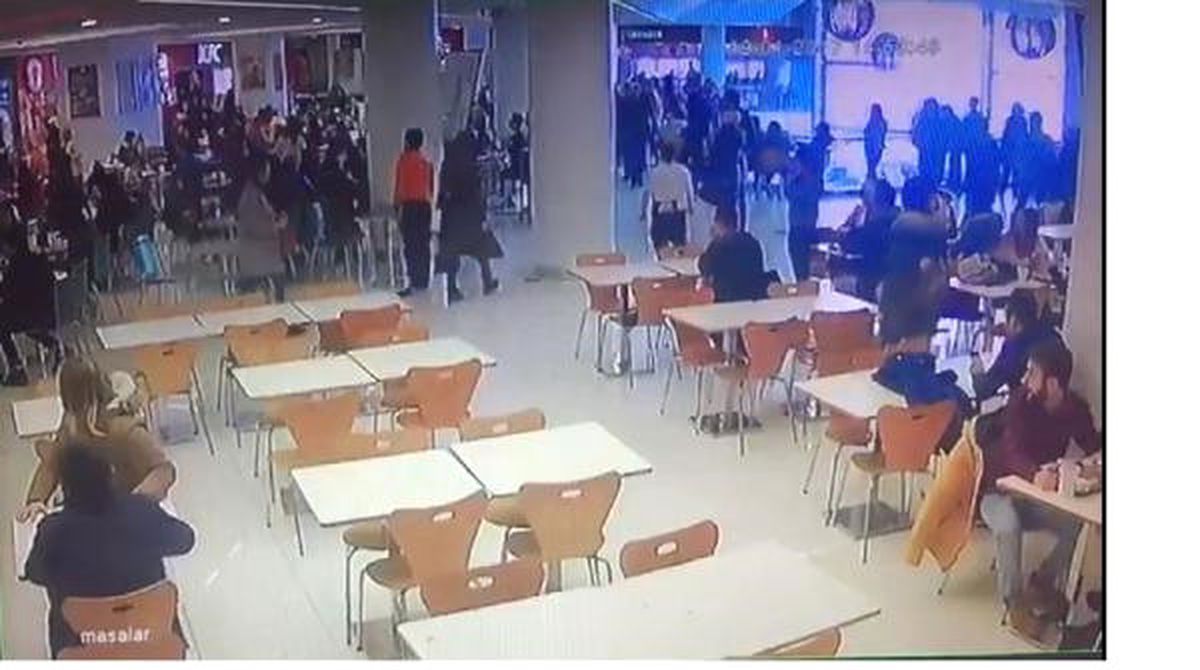 Gazlı İçecek Tüpündeki Kaçak, Avm\'de Paniğe Neden Oldu