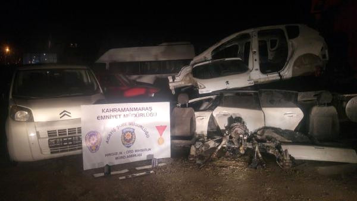 Hacizli Araçları Değiştiren Kaportacı Yakalandı