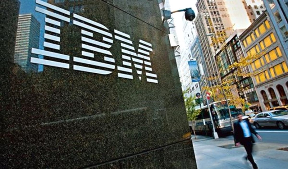 Ibm\'in Cirosu 19 Çeyrektir Geriliyor