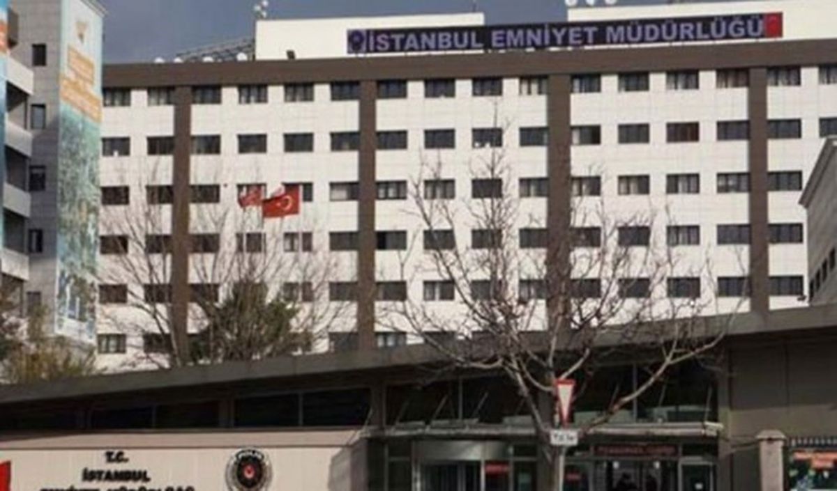 İstanbul Emniyeti\'ne Saldırı Girişimi
