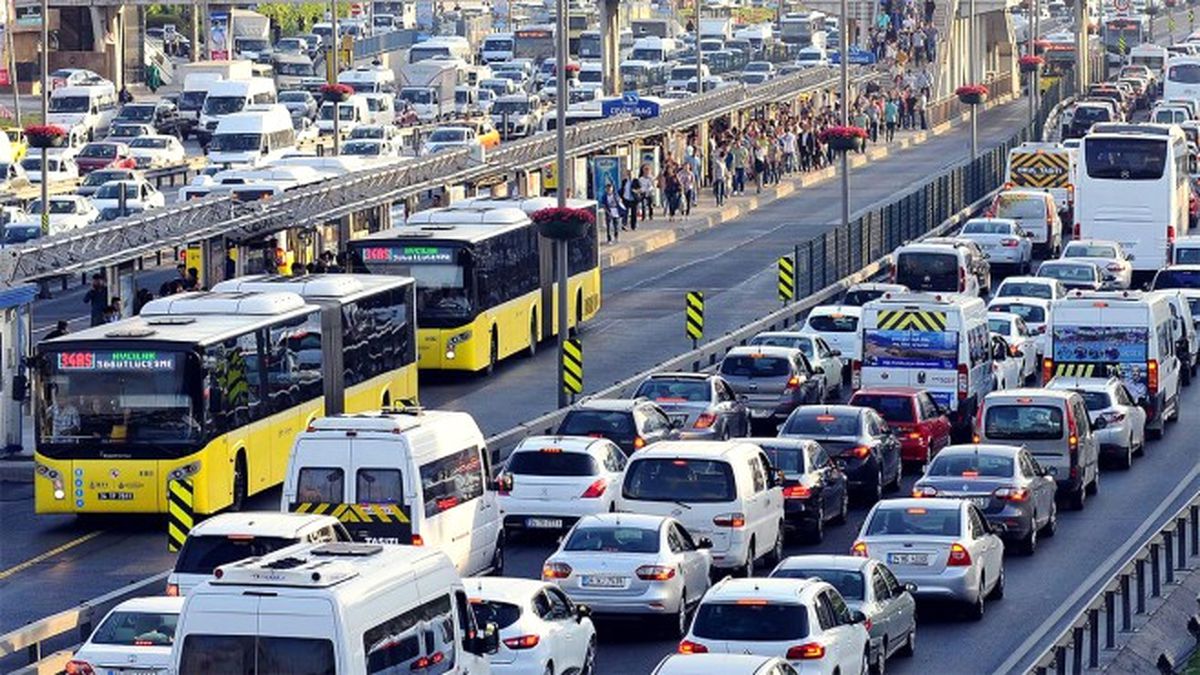 İstanbul Trafiği \'Dur-Kalk\' Endeksinde Dünya Birincisi