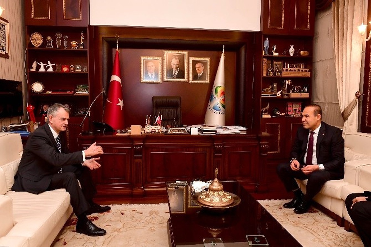 Kanada Büyükelçisi\'nden Sözlü\'ye Ziyaret