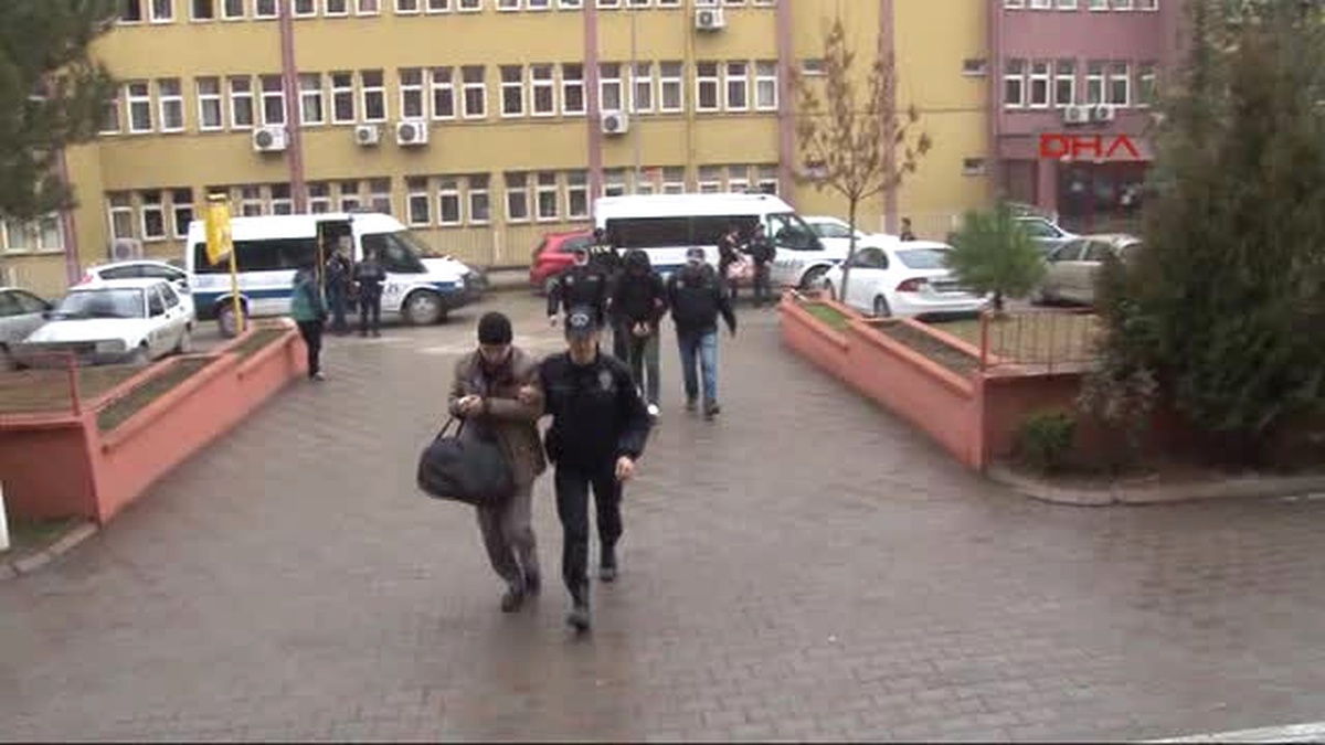 Karabük\'te Fetö Soruşturmasında 9 Asker Adliyede
