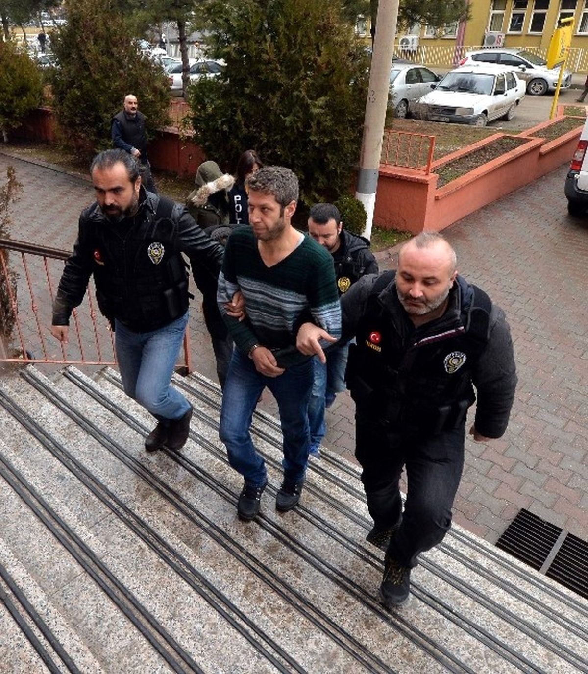 Karabük\'teki Uyuşturucu Operasyonu