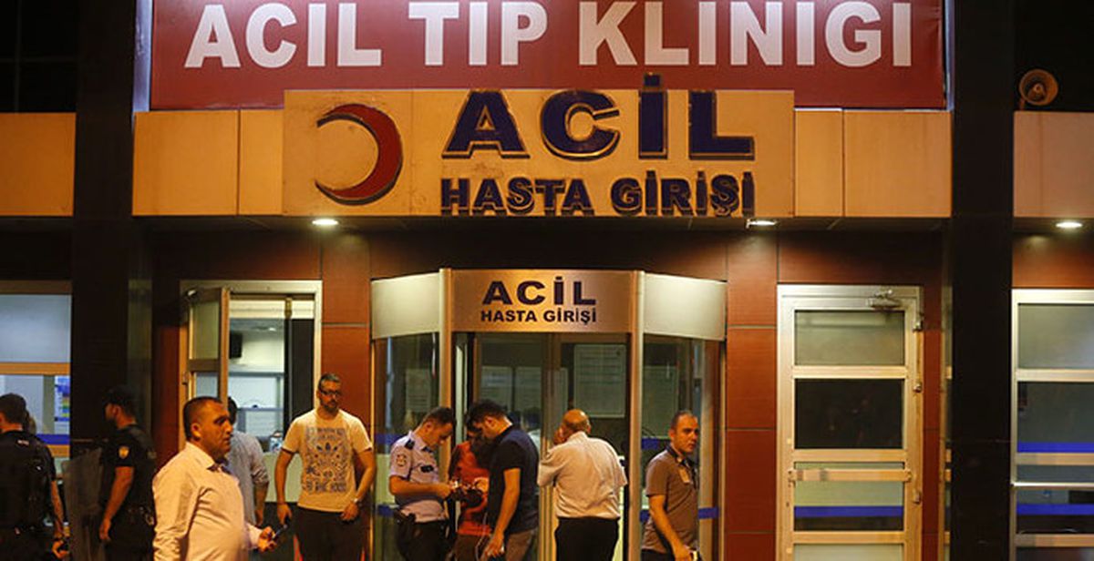Kocaeli\'de Bıçakla Yaralama