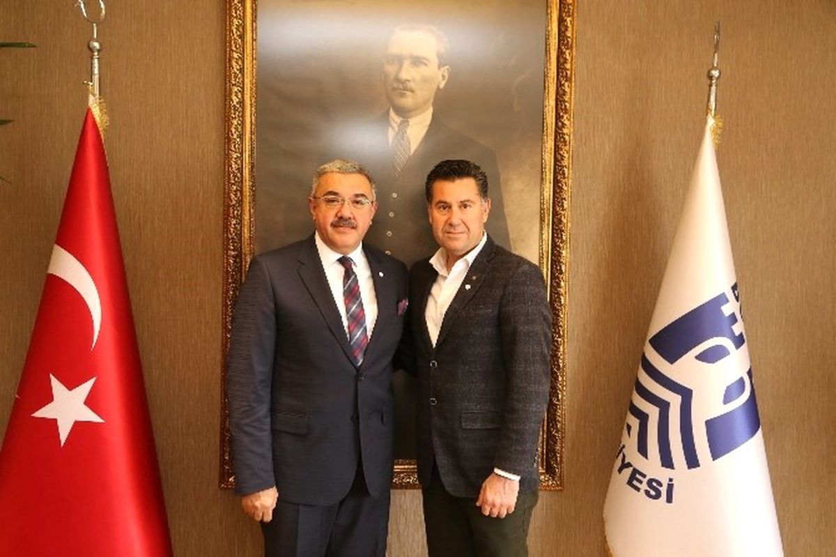 Milas Kızılay Şubesi\'nden Başkan Kocadon\'a Ziyaret
