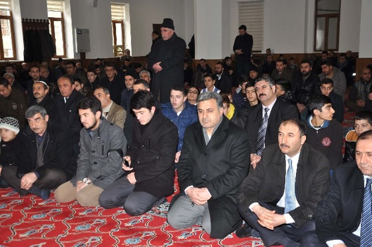 Muş\'ta Şehitler İçin Mevlit Okutuldu