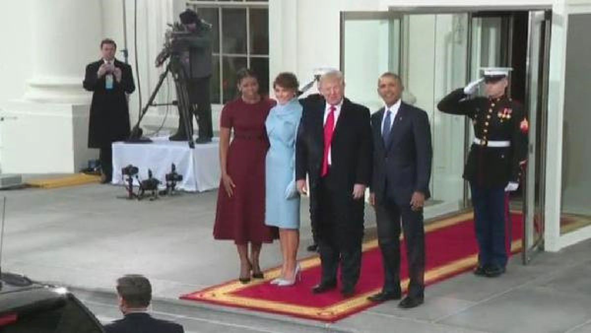Obama Çifti, Beyaz Saray\'da Trump Çiftini Ağırlıyor
