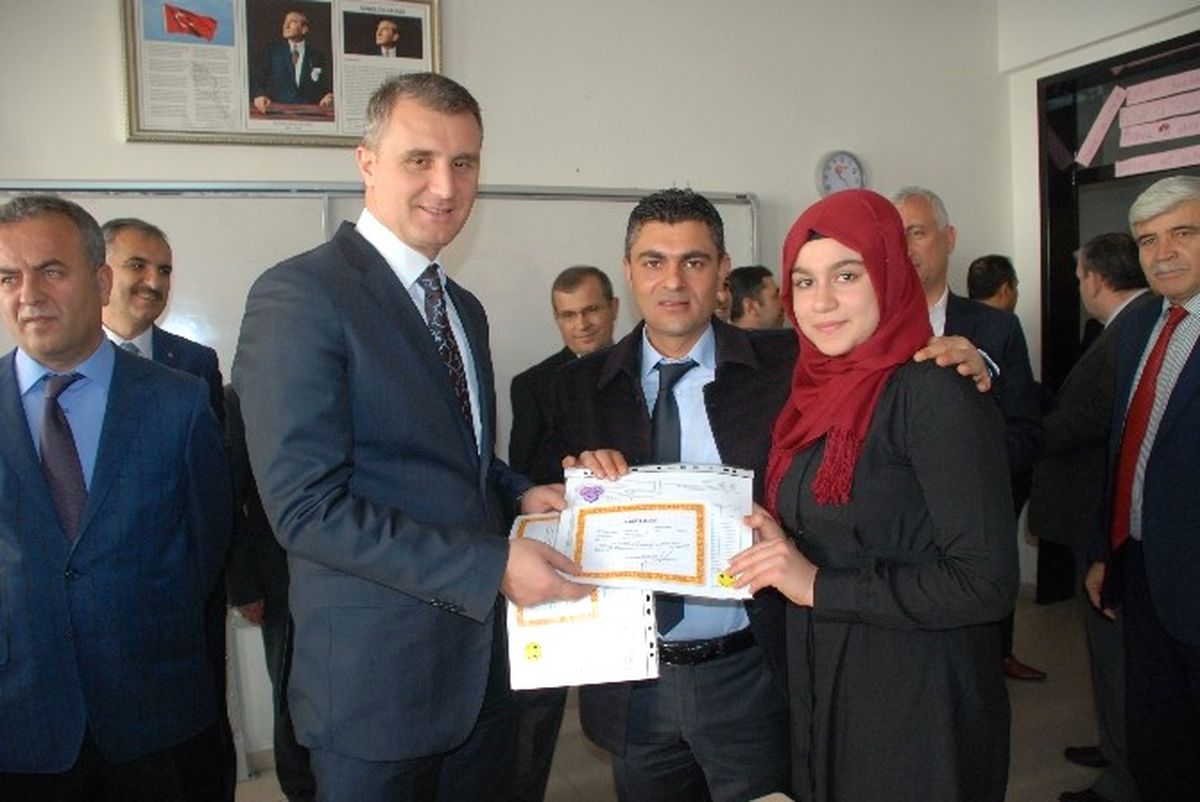 Okullarda Karne Heyecanı