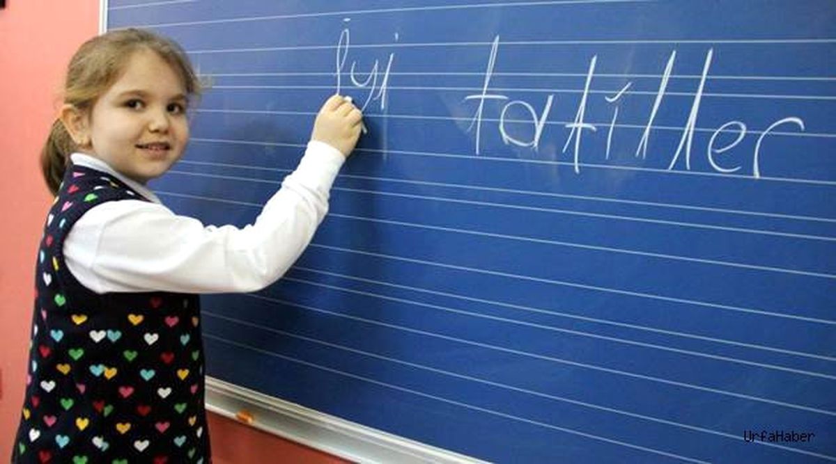 Okullarda Karne Heyecanı
