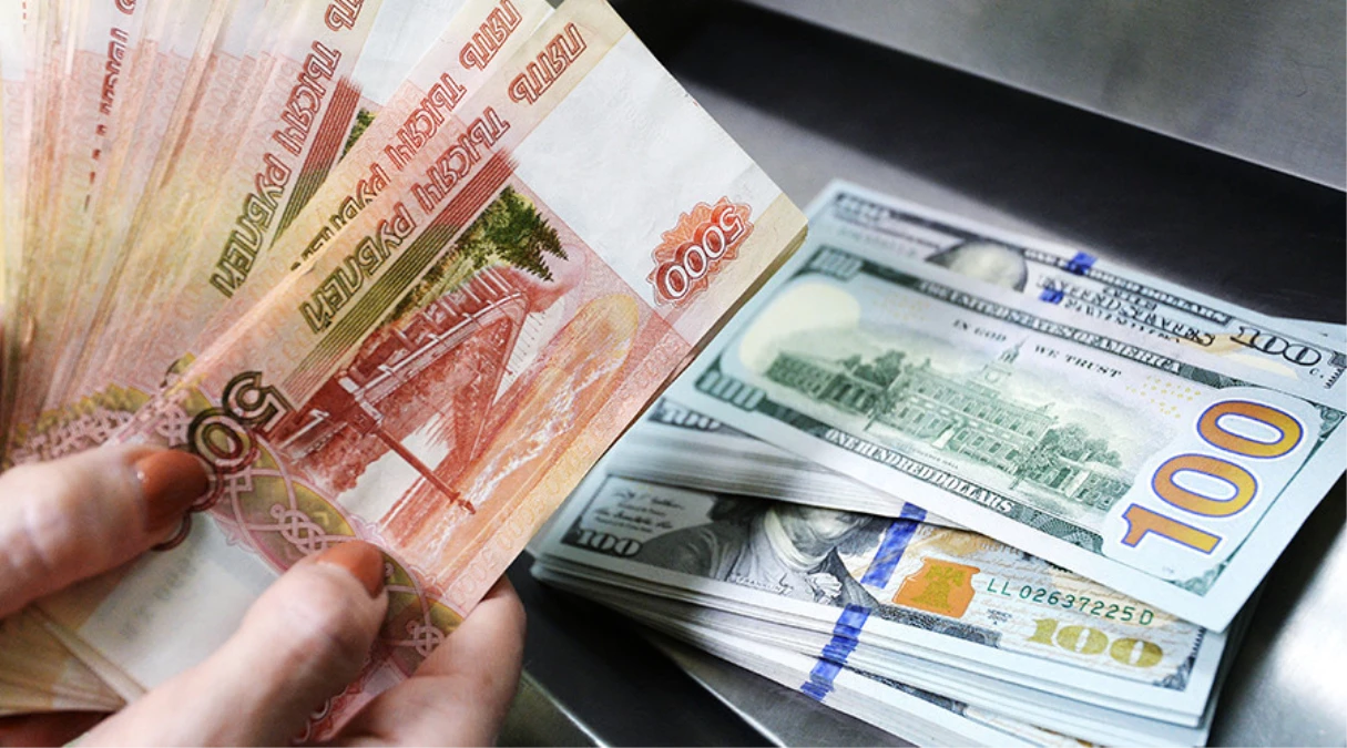 Rusya\'nın 2016 Bütçe Açığı Yaklaşık 3 Trilyon Ruble