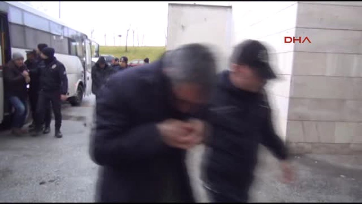 Sakarya\'da Fetö Soruşturmasında 19 Kişi Adliyeye Sevk Edildi