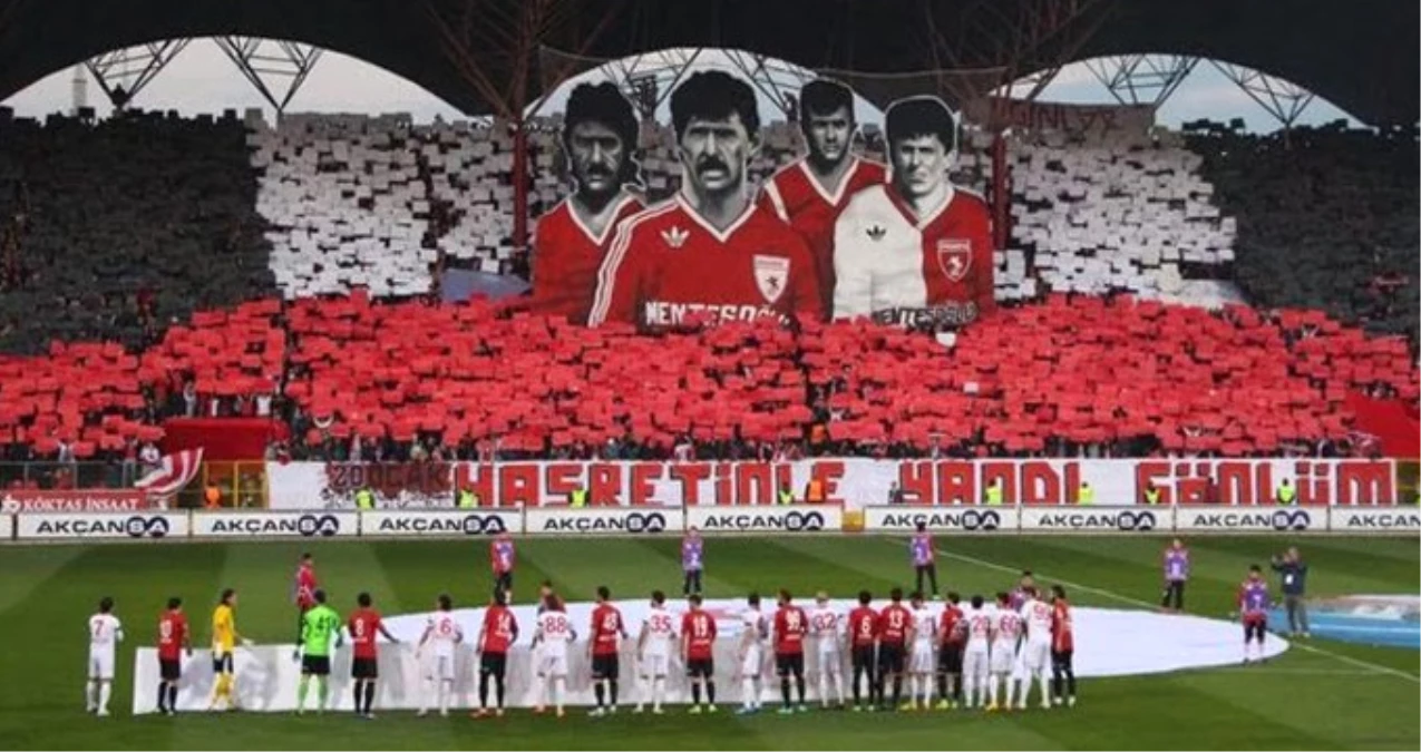 Samsunspor, 1989\'daki Kazada Ölen Teknik Adam ve Futbolcularını Andı