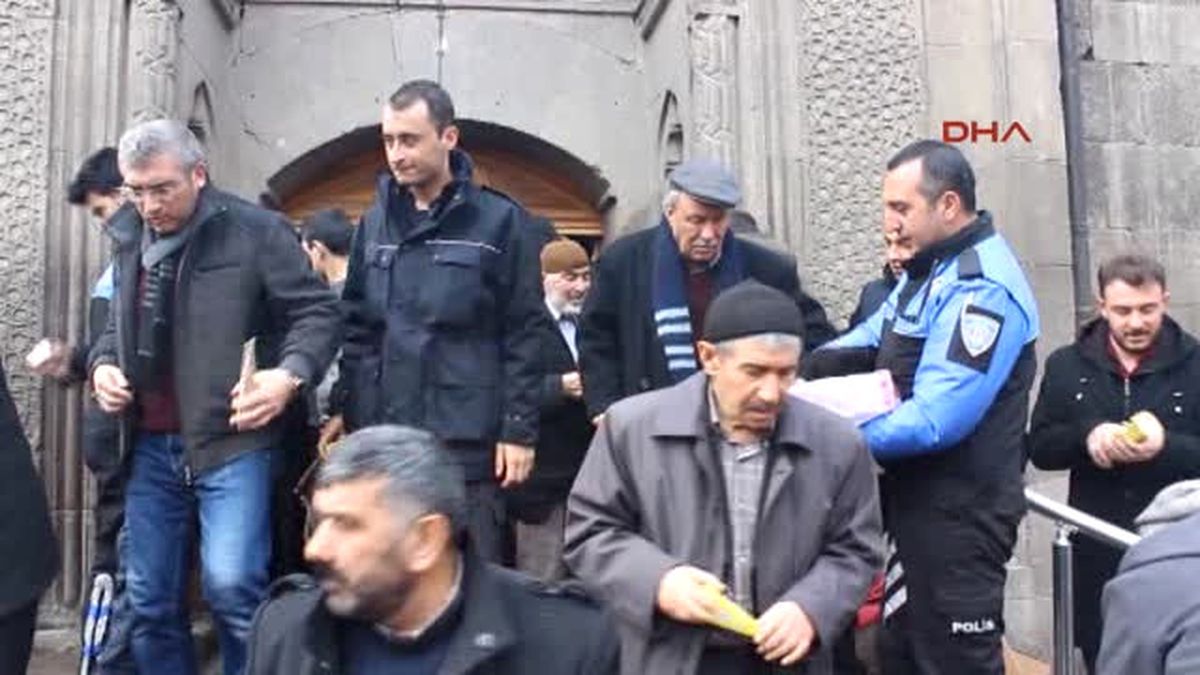 Şehitler Için Mevlit Okutuldu