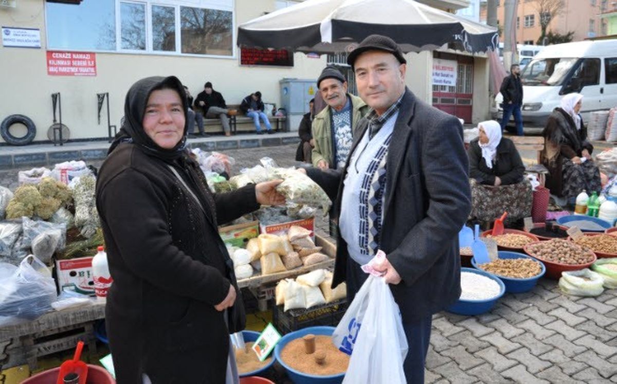 Simav\'da Ihlamur Fiyatları Yükseldi
