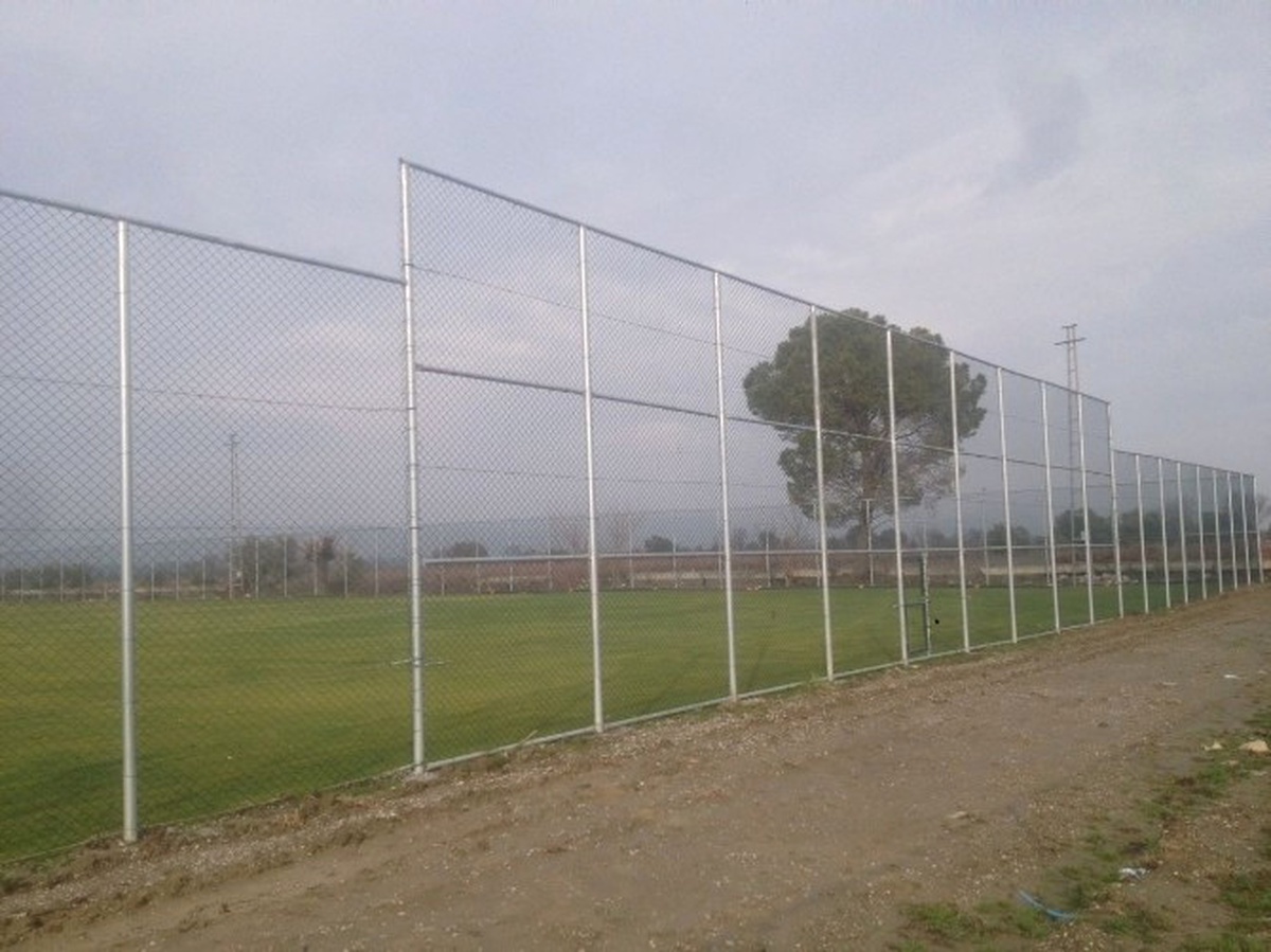 Yunusemre\'de Spor Sahaları Yenileniyor