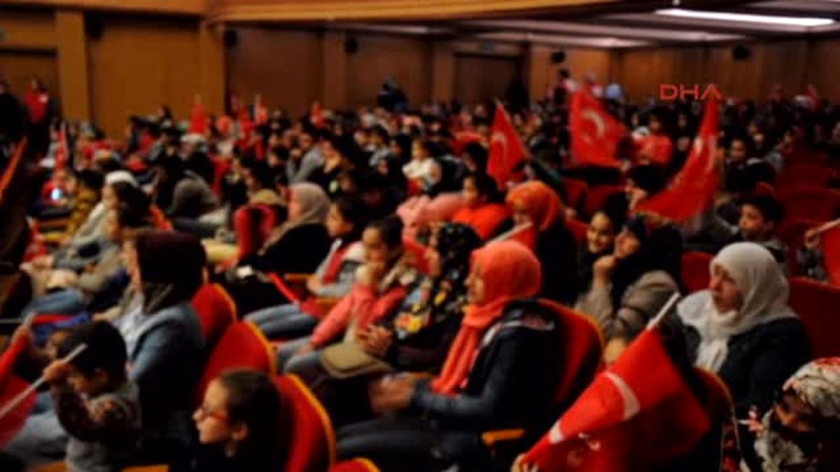 Adana Suriyeli Yetimlere Yardım Eli