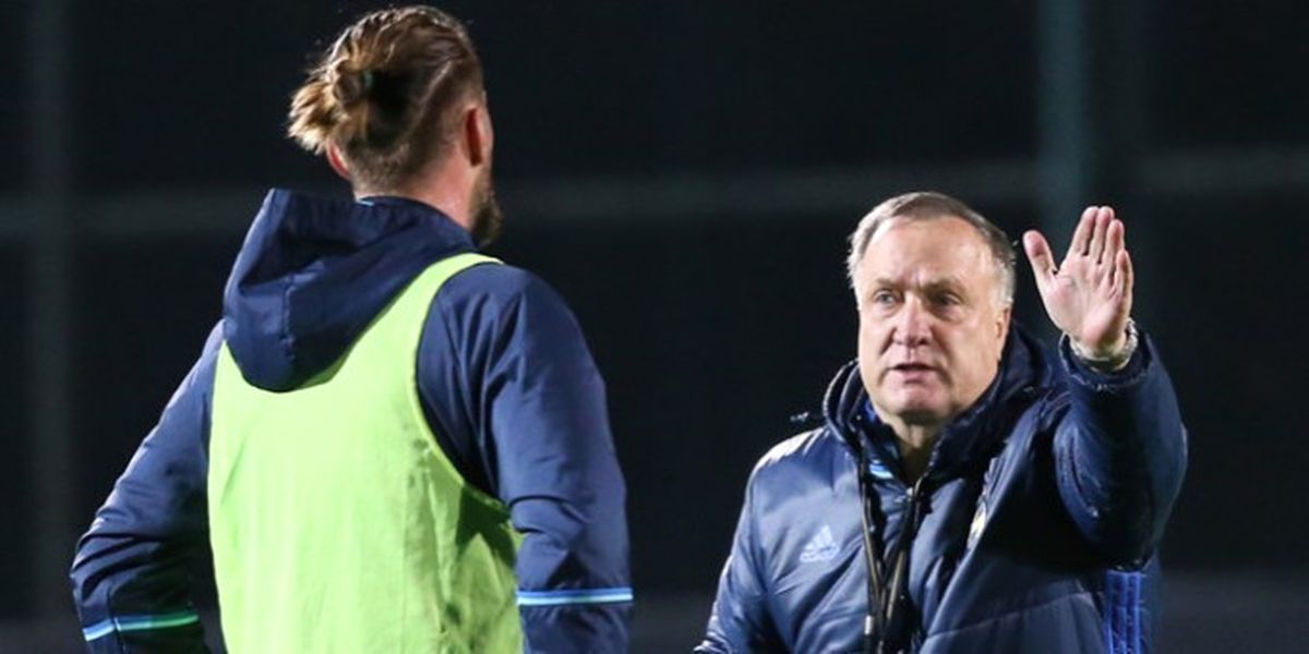Advocaat\'tan Sürpriz Karar!